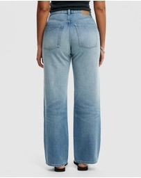 Cotton On - Curvy 91 Straight Jeans