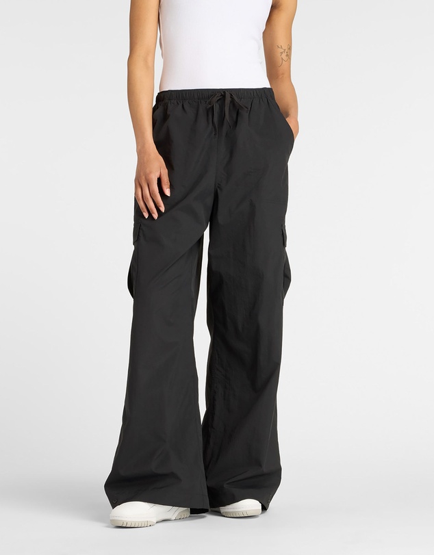 New Balance - Woven Cargo Pants