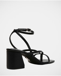 Steve Madden - Ansel Black Leather Heels