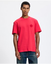 Deus Ex Machina - Pill Logo Tee