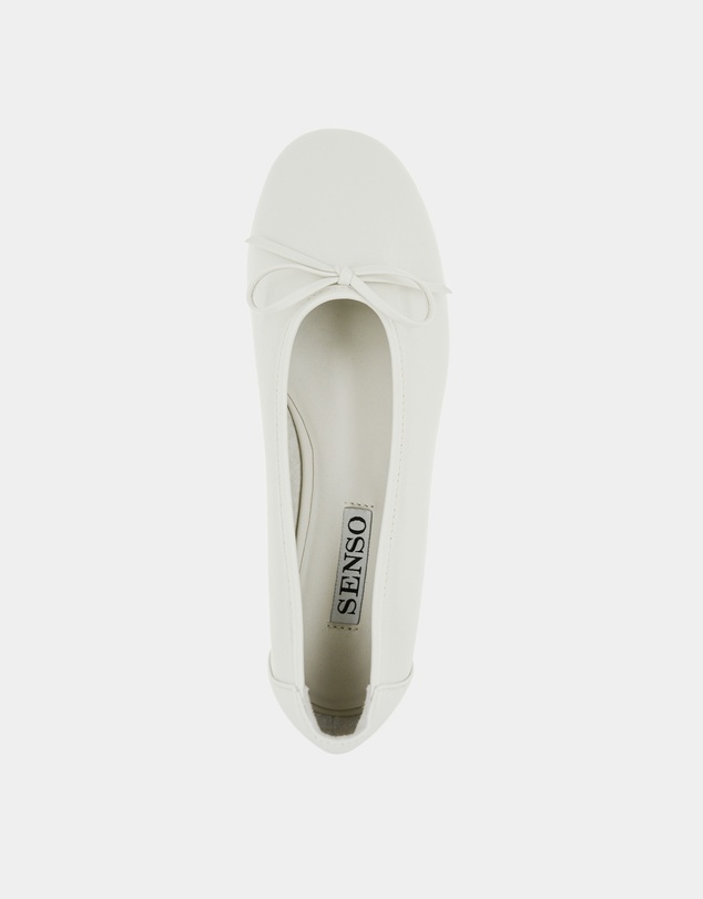 Senso - Callie