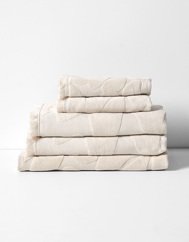 Aura Home - Palma Fringe Bath Mat