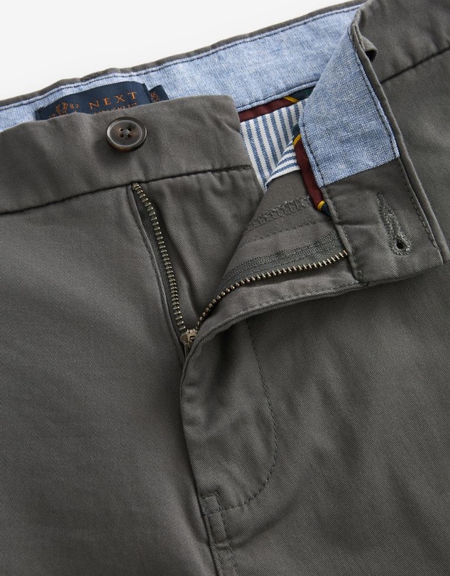 NEXT - Stretch Chino Shorts-Straight Fit