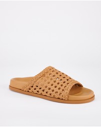 Sol Sana - Macra Footbed