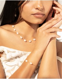 Mestige - Monaco Freshwater Pearl Bracelet - 18K Gold Plated