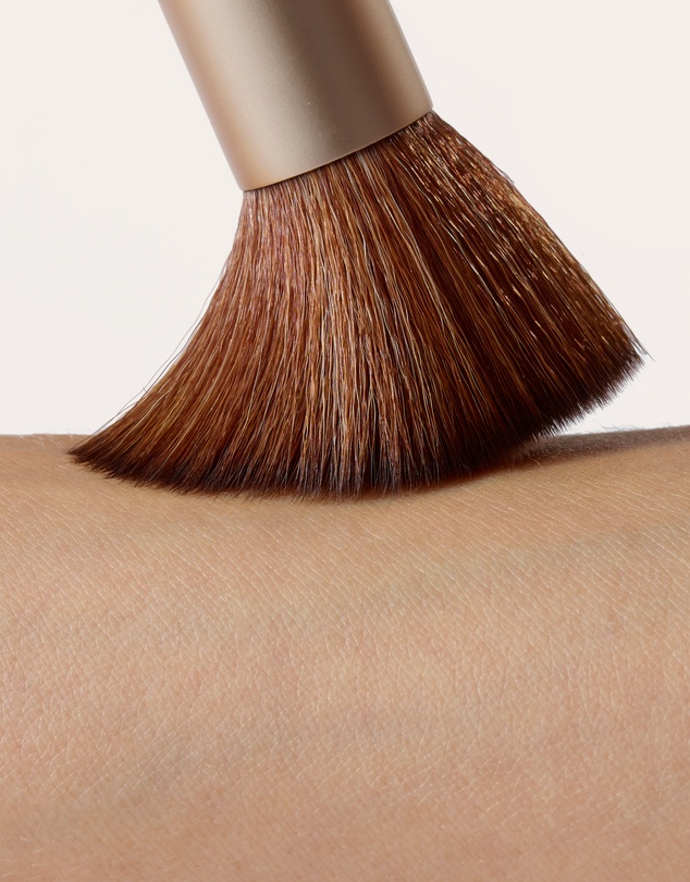 Jane Iredale - The Handi™ Brush Ⓥ