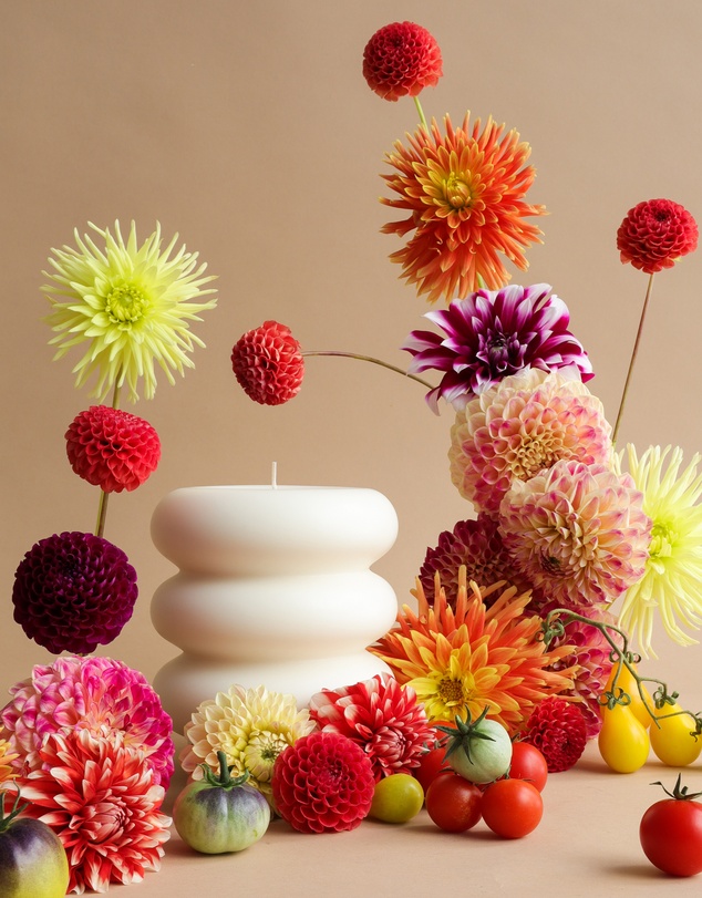 XRJ Celebrations - Bloomer Candle