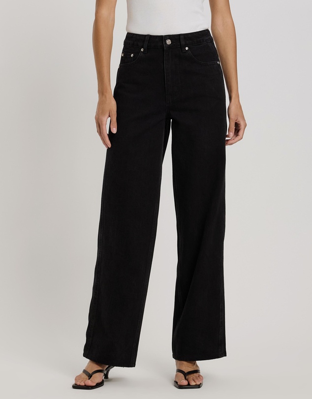 Atmos&Here - Charlize Wide Leg Jeans