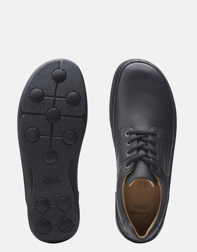 Clarks - Nature Three Black