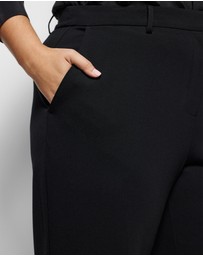 Commonry - Andrea Pant