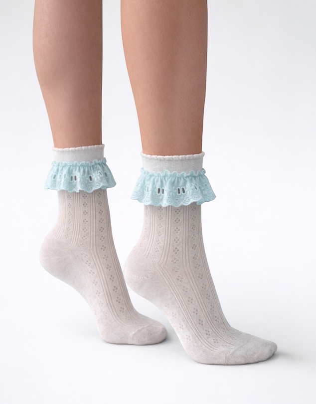 High Heel Jungle - Bobby Lace Frill Trim Cotton Bobby Socks