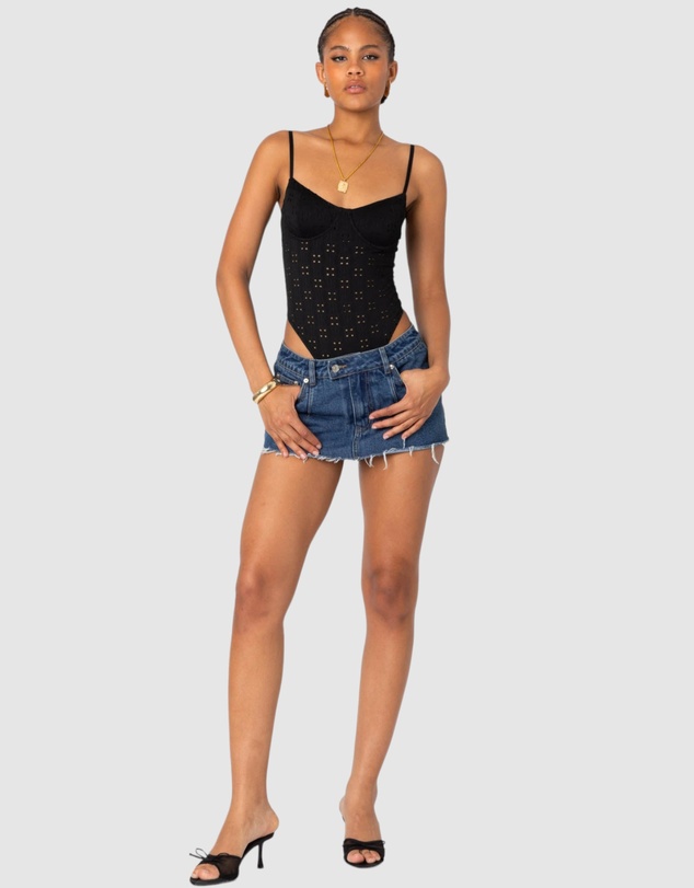 EDIKTED - Raven Cupped Eyelet Bodysuit