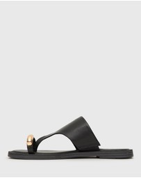 Betts - Dolphin Leather Thong Sandals