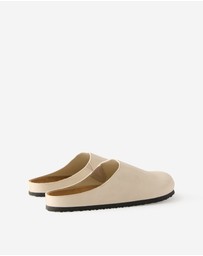Rubi - Blair Mule