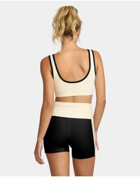 RVCA - Womens Essential Pocket Sport Shorts