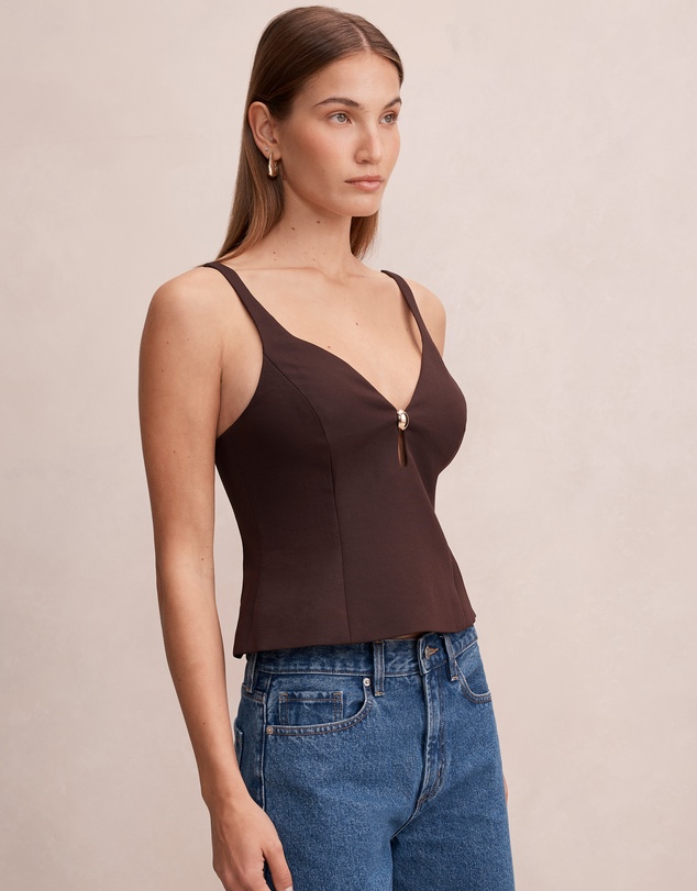 Forever New - Imogen Hardware Keyhole Top