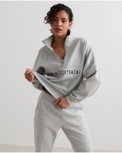 Aim'n - Varsity Blocked Half-Zip Sweater