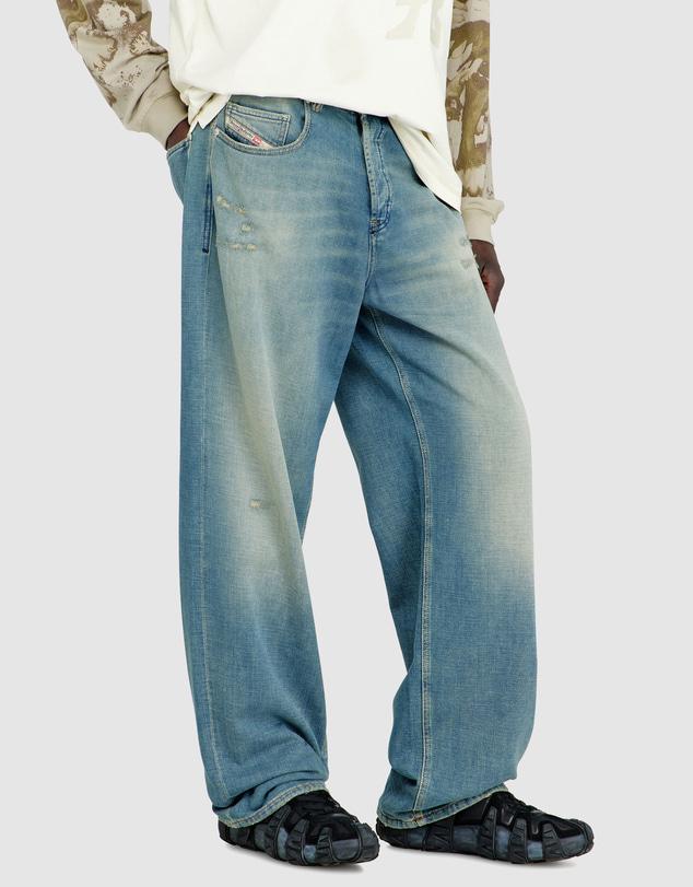Diesel - 2001 D-Macro Straight Jeans
