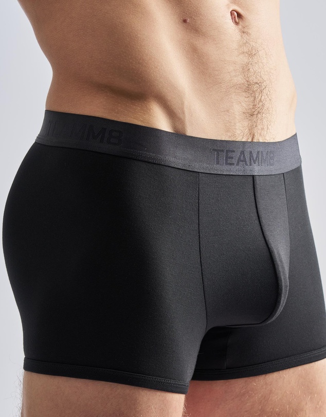TEAMM8 - Reign Trunk