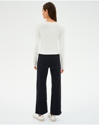Splits59 - Airweight Lite Waist Length Top