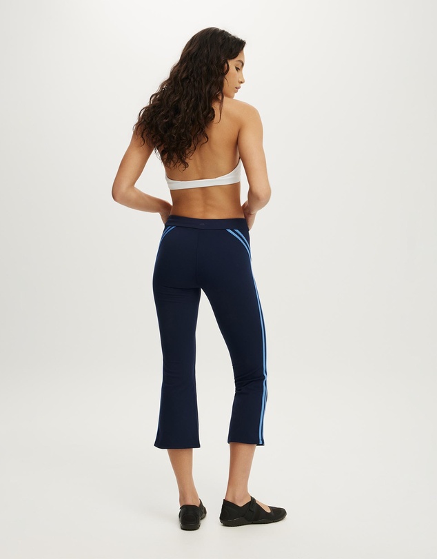 Cotton On Body Active - Ultra Soft Tie Front Cropped Kick Flare