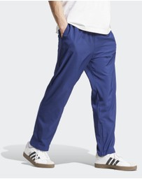 adidas Sportswear - Essentials Small Logo Open-Hem Stanford Pants Mens