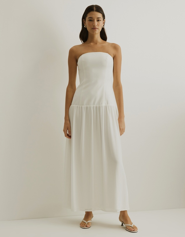 Atmos&Here - Strapless Chiffon Midi Dress
