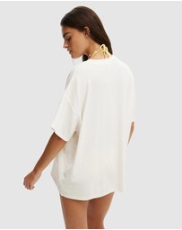 Cotton On Body - Lightweight Oversized Beach T-Shirt
