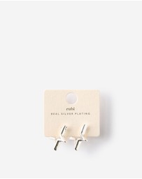 Rubi - Mid Charm Earring