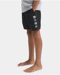 Quiksilver - Boys 8 to 16 Next Gen Walkshorts