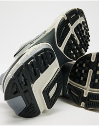 Nike - V2K Run - Women's