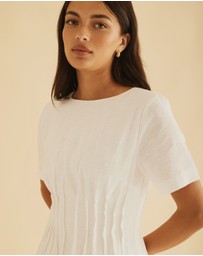 Atmos&Here - Maya Pleat Maxi Dress