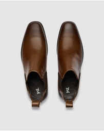 yd. - New York Chelsea Leather Boot