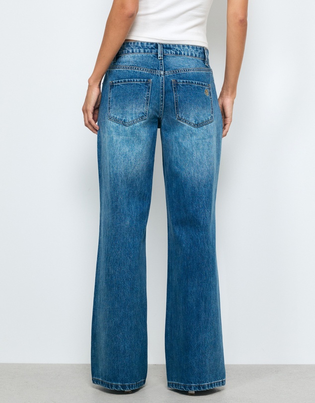 AERE - Low Rise Relaxed Jeans