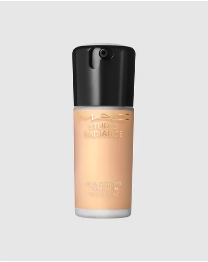 MAC - Studio Radiance Serum Powered Foundation - NC14.5
