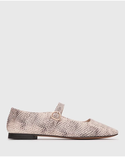 Betts - Mystique Mary Jane Flats