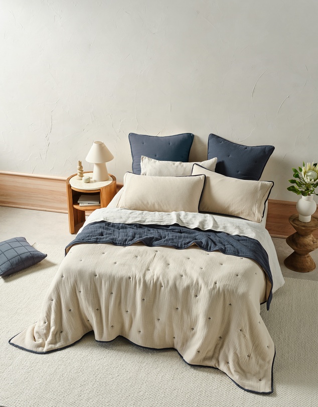 Linen House - Somerset Coverlet