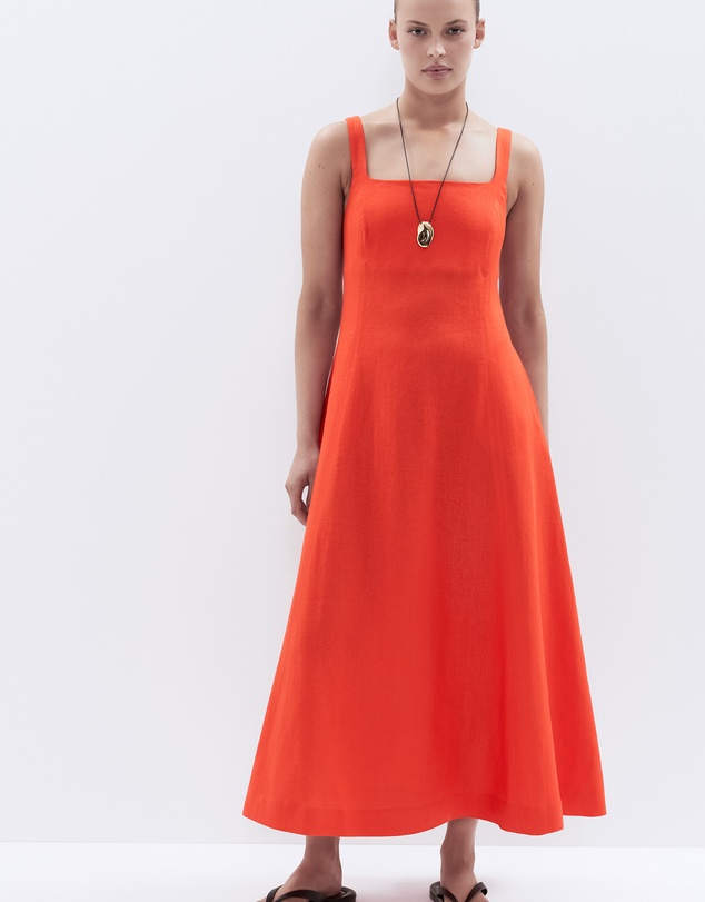 UNISON - Linen Balconette Midi Dress