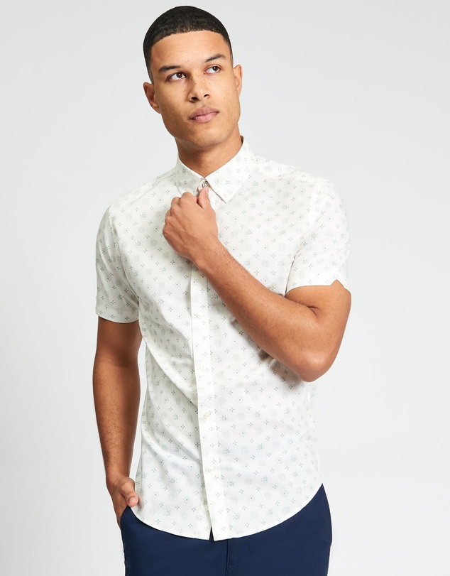 Ben Sherman - Scattered Geo Print Short Sleeve Shirt