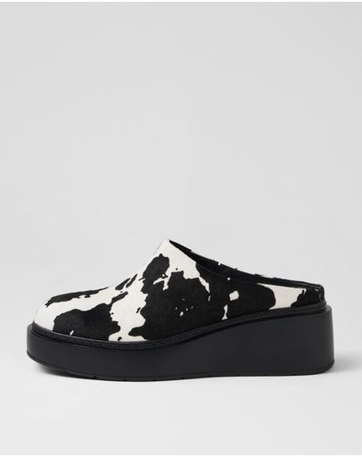 BLACK COW
