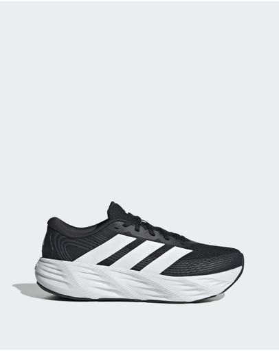 Core Black / Cloud White / Carbon