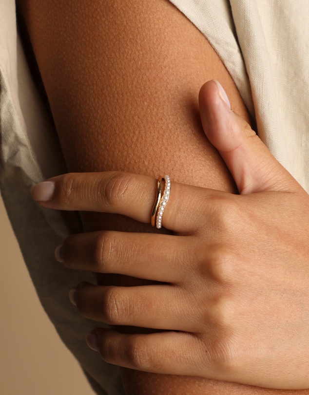 Astrid & Miyu - Molten Illusion 18ct Gold Plated Pearl Ring
