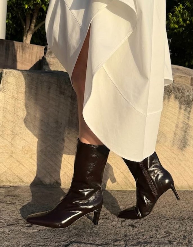 AERE - Anais Square Toe Heeled Leather Ankle Boots