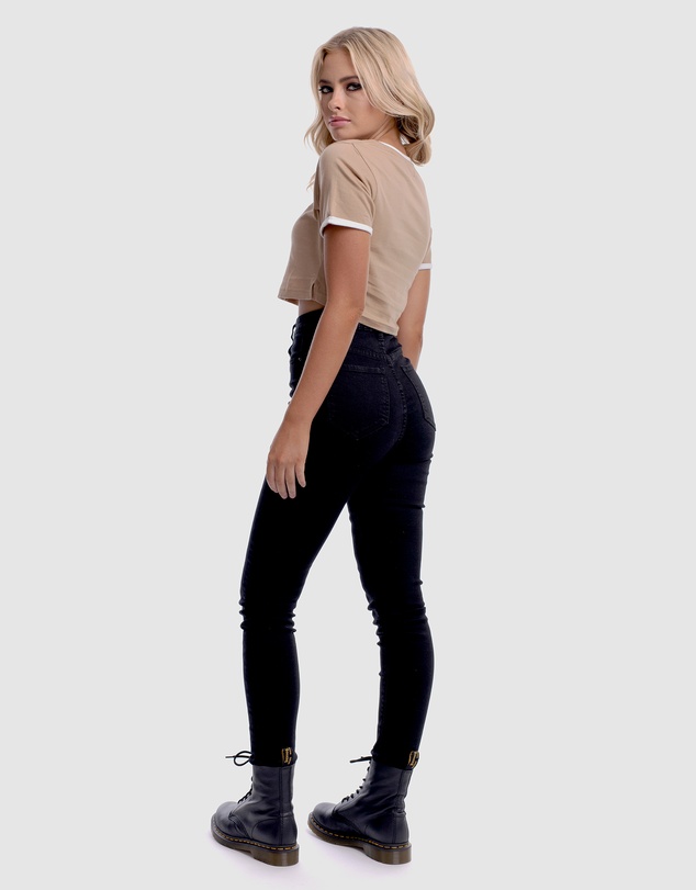 DVNT - Dead Ringer Crop