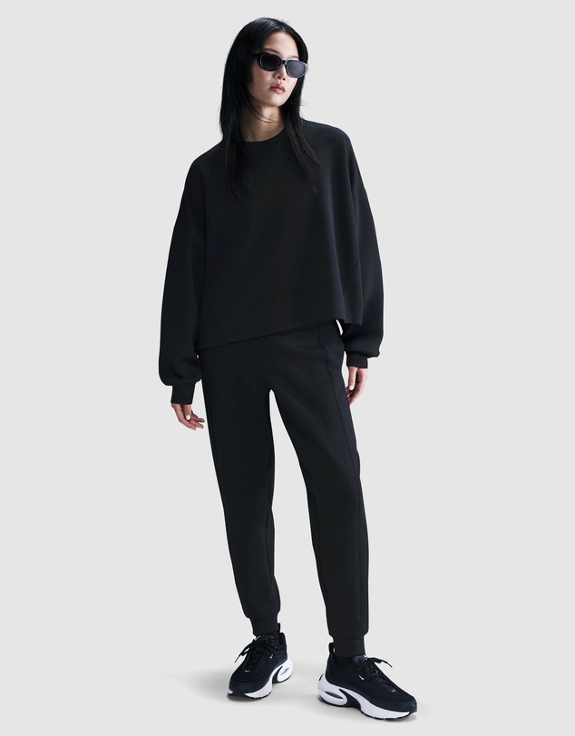 Nike - 24.7 ImpossiblySoft Dri-FIT Oversized Crew-Neck Top