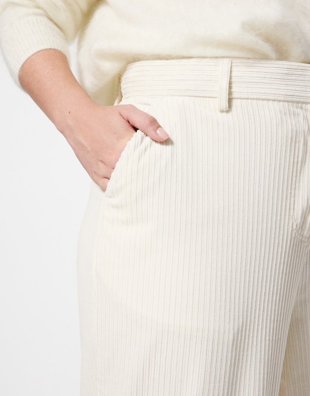 Commonry - Madelyn Pant