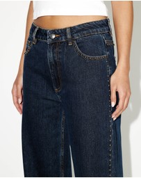 Dazie - Nights Out Studded Mid Rise Straight Leg Jeans