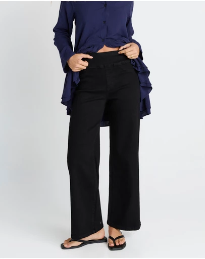 Betty Basics - Straight Stretch Jean