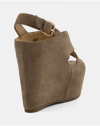 Therapy - Dauphine Slingback Wedges