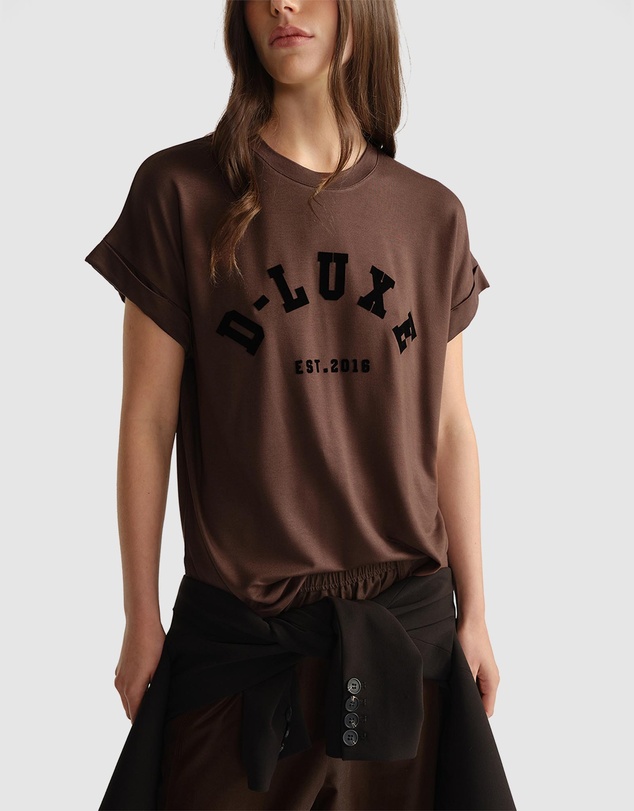 Decjuba - D-Luxe Half Moon Tee